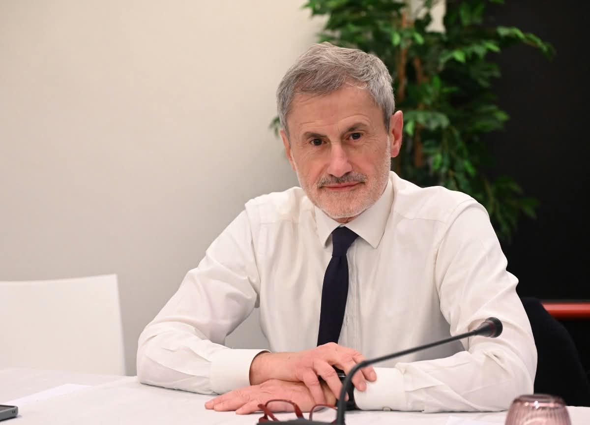 Per non morire in cella: terza richiesta di Grazia al Presidente Mattarella. Non potrebbe essere anche questo un modo per tornare a parlare di giustizia con realismo e umanità?